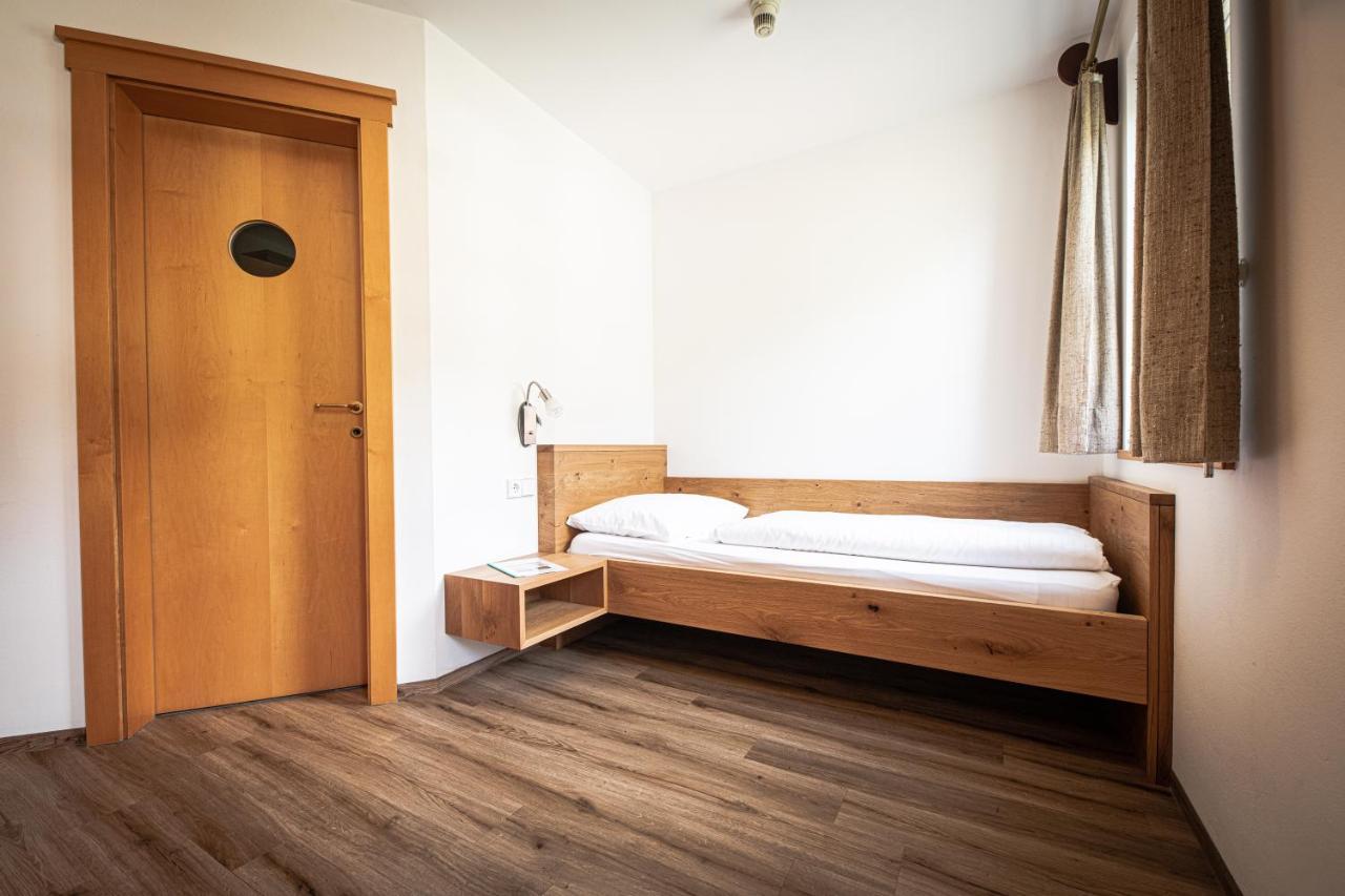 Hotel Gissbach Brunico Kültér fotó